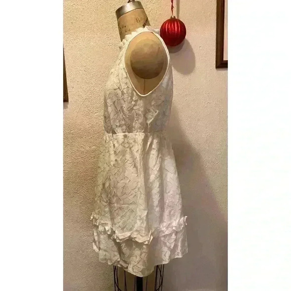 Ruffle Lace Frilled Neck Empire Waist Mini Dress White NWT Size L - Picture 7 of 12